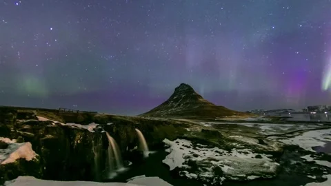 High resolution time lapse footage of a very strong northern lights also known Stock-Footage 334659204