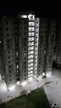 High Rise 2 Фото
