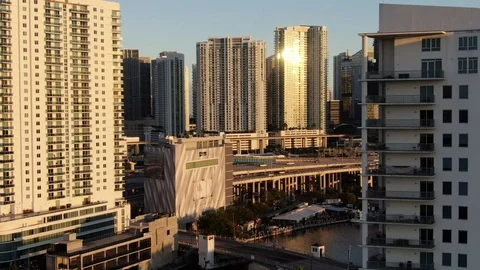 High rise balconies catching the low sun in Brickell, Miami 库存影片 100114792