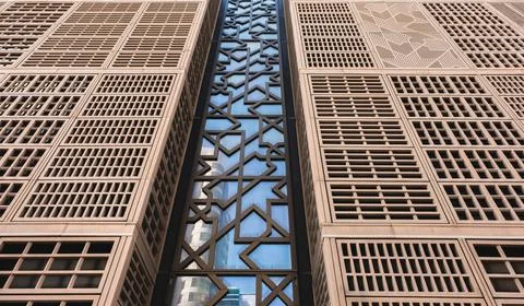 High rise Building facade pattern. Contemporary glass building facades with r Foto stock