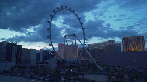 High roller las vegas ferris wheel timelapse day to night Stock Footage 84731049