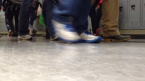 High School students changing classes Stock-Footage 94085786