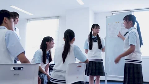 High School Students in Group Work 库存影片 332751783