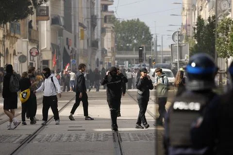 High school students protest over education conditions in Montpellier, France -  Stock Photos