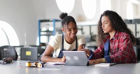 High school students working on robotics in class Stock Footage 93150817