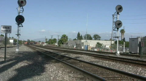 High Speed BNSF Container Freight Train Video stock 750718