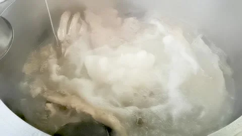 High-speed shooting and processing of beef soup Stock Footage 161871271