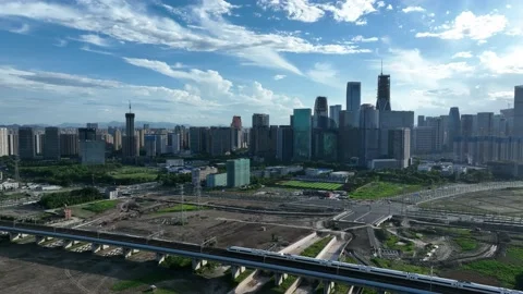 High speed train with  city skyline Video stock 201206466