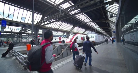 High speed train Stock Footage 112728959