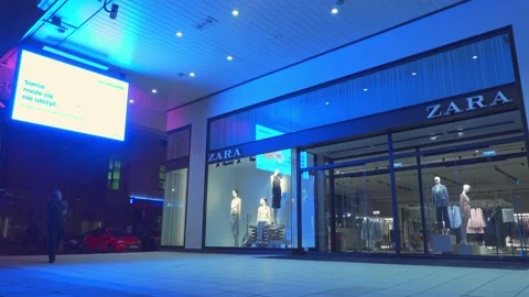 High street timelapse Stock Footage 151044484