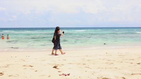 High tide to Low tide Time-lapse at Thailand beach resort. Stock Footage 316178814