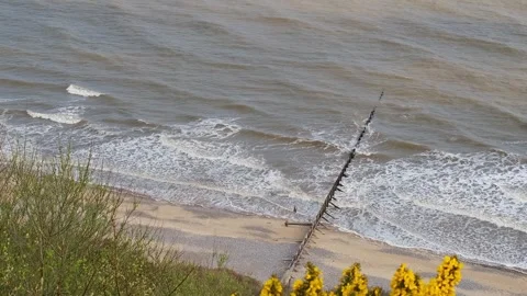 High up view over Cromer Beach, Norfolk coast 스톡 동영상 307200329