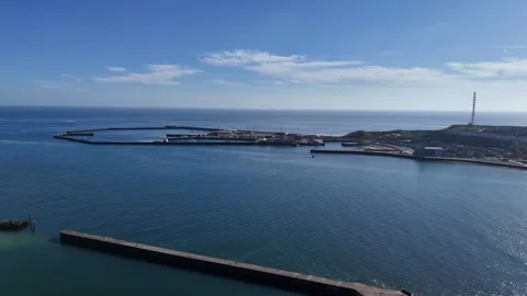 High View Over Helgoland Harbor Breakwaters Видео 336552453