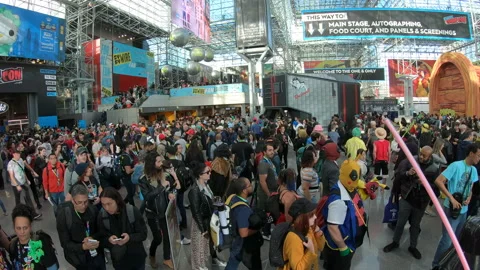 High view of people walking through a convention hall Video stock 148517529