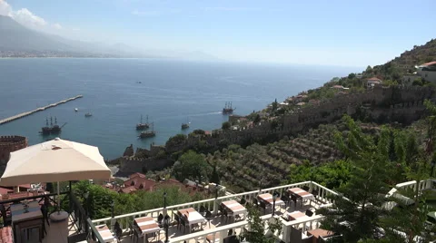 High viewpoint overlooking Alanya with castle wall Stock Footage 44686429