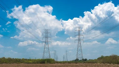 High volt zoom in Stock Footage 112007804