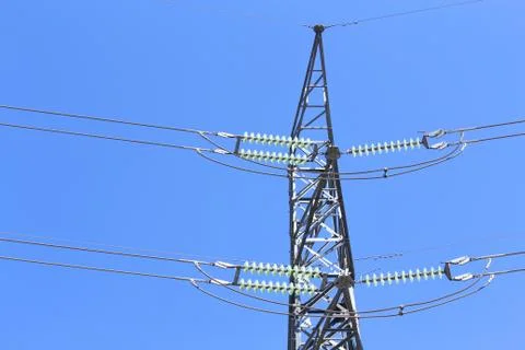 High voltage cable and tower Stockfoto's