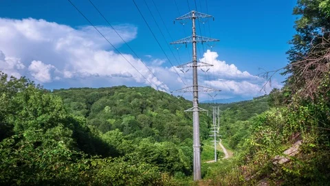 High voltage lines in the mountains 스톡 동영상 91146144