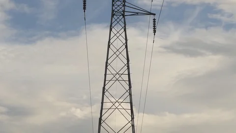 High Voltage Pole moving clouds and blue sky. ,video HD slider slow and Accelera 스톡 동영상 93071767