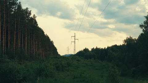 High-voltage power transmission line. Video stock 342639066