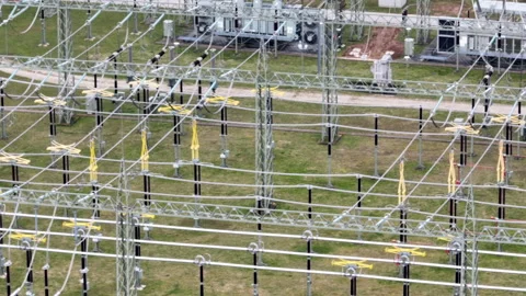 High voltage transformer station Stockbeeldmateriaal 170345174