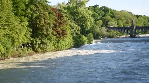 High water of Isar river in central Munich (Hochwasser) Stock Footage 134981492