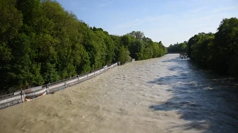 High water of Isar river in central Munich (Hochwasser) Stock Footage 134981617