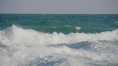 High waves go against the wind. Stock Footage 80570641
