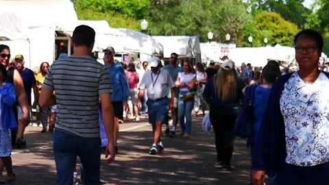 Higher up on park av Stock Footage 236316404