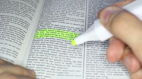 Highlighting Bible 2 스톡 동영상 41698207