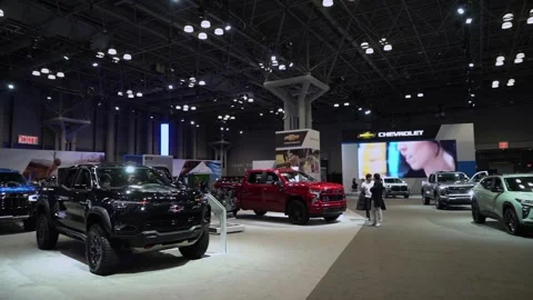Highly Anticipated Auto Exhibition Showcasing Latest Innovations in Cars Trucks Vidéo 291633288