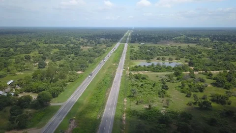 Highway 2 動画素材 128006255