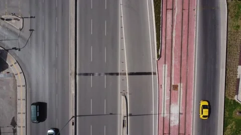 A HIGHWAY IN A BIG CITY Vídeo Stock 184593139