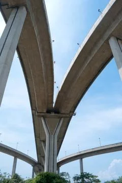 Highway bridge view from under Foto stock