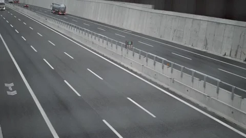 Highway with car Vidéo 164440567