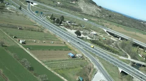 Highway flyover Stock-Footage 8961527