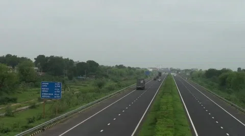 Highway Video stock 152750