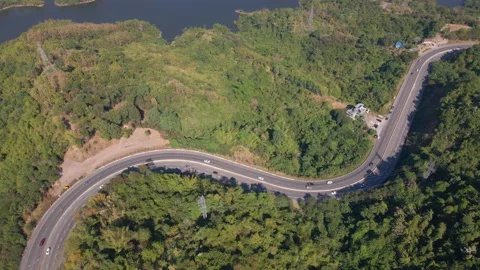 Highway on the mountain 스톡 동영상 230239234