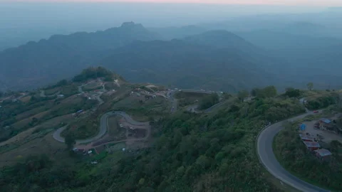 Highway on the mountain 스톡 동영상 230242648