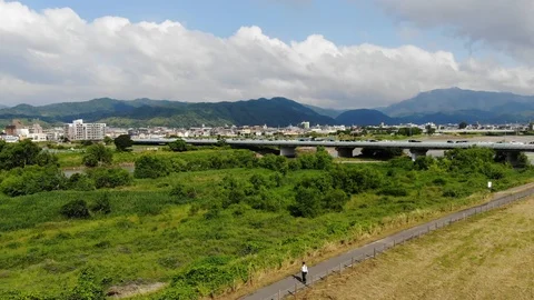 Highway in the Mountains 動画素材 92000277