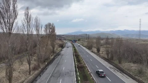 Highway passing through a field 1 Видео 337319446