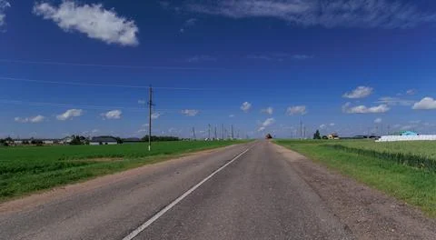 Highway road, forest and fields, panorama view Foto stock