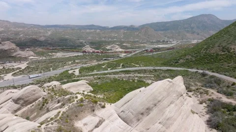 Highway Through Sierra Mountains Drone Aerial View 스톡 동영상 335349840