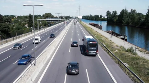 Highway traffic 스톡 동영상 32659344