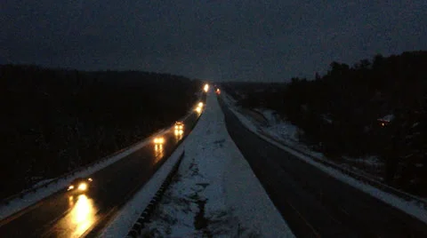 Highway Traffic at Night Vidéo 22635677