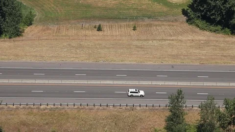 Highway Traffic in Oregon 库存影片 92951263