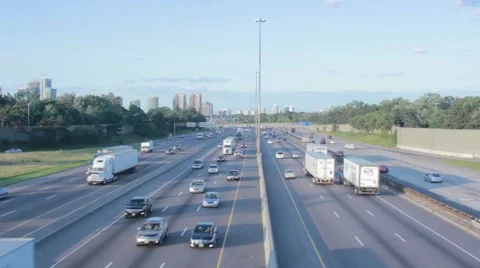 Highway Traffic in Sunset Stockbeeldmateriaal 42128395