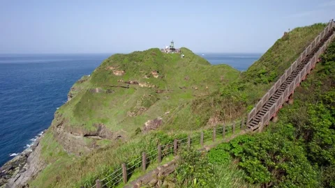 Hikers on Scenic Bitou Cape Trail in Taiwan Vídeos de archivo 346155666