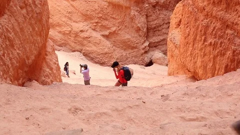 Hiking Bryce Canyon Switchbacks Stock Footage 79427018