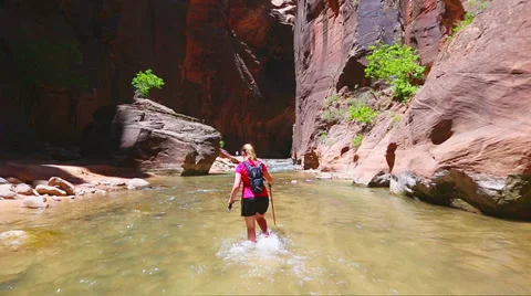 Hiking the Narrows Video stock 32507819